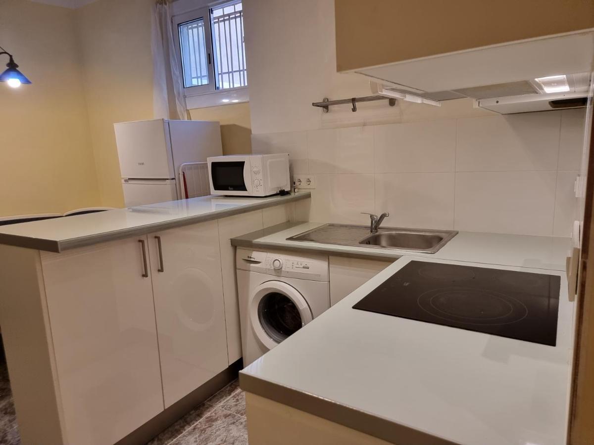 Appartement 2 Bedrm Bcn Down Ac Wifi 30 Nigths Min